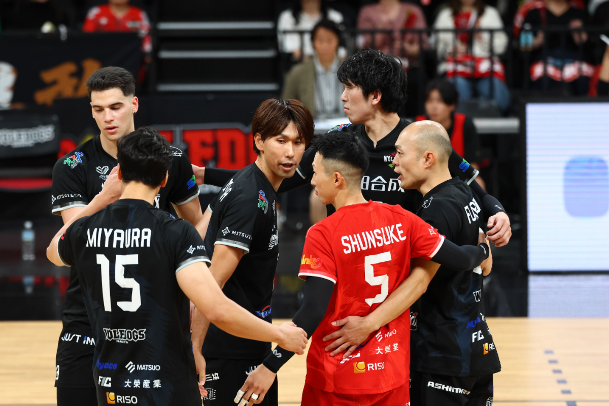 10/25(土) 第1節 GAME1 vs.広島TH 試合レポート | ウルフドッグス